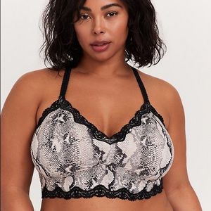 NWT Torrid bralette size 4